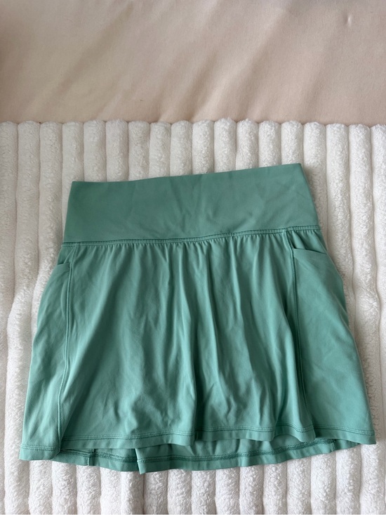 Athleta Dresses & Skirts - Athleta Salutation Pocket 14.5” Skort